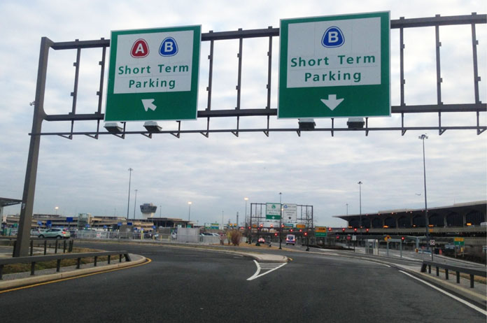 newark airport parking short-term sign